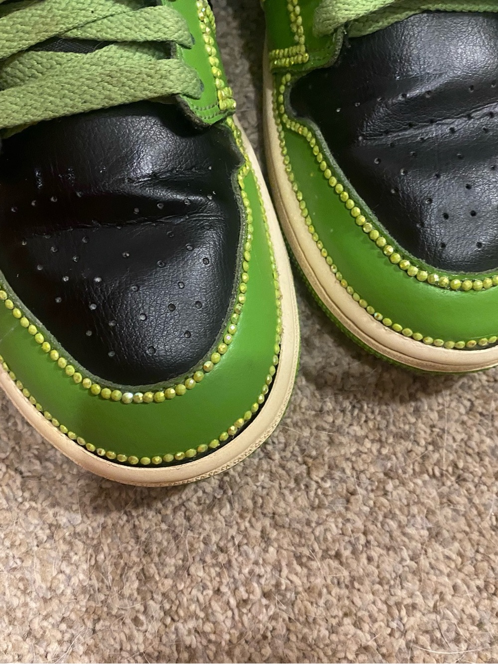 Jordan-1 2022 Altitude’s with metal lace tips. - Picture 10 of 13